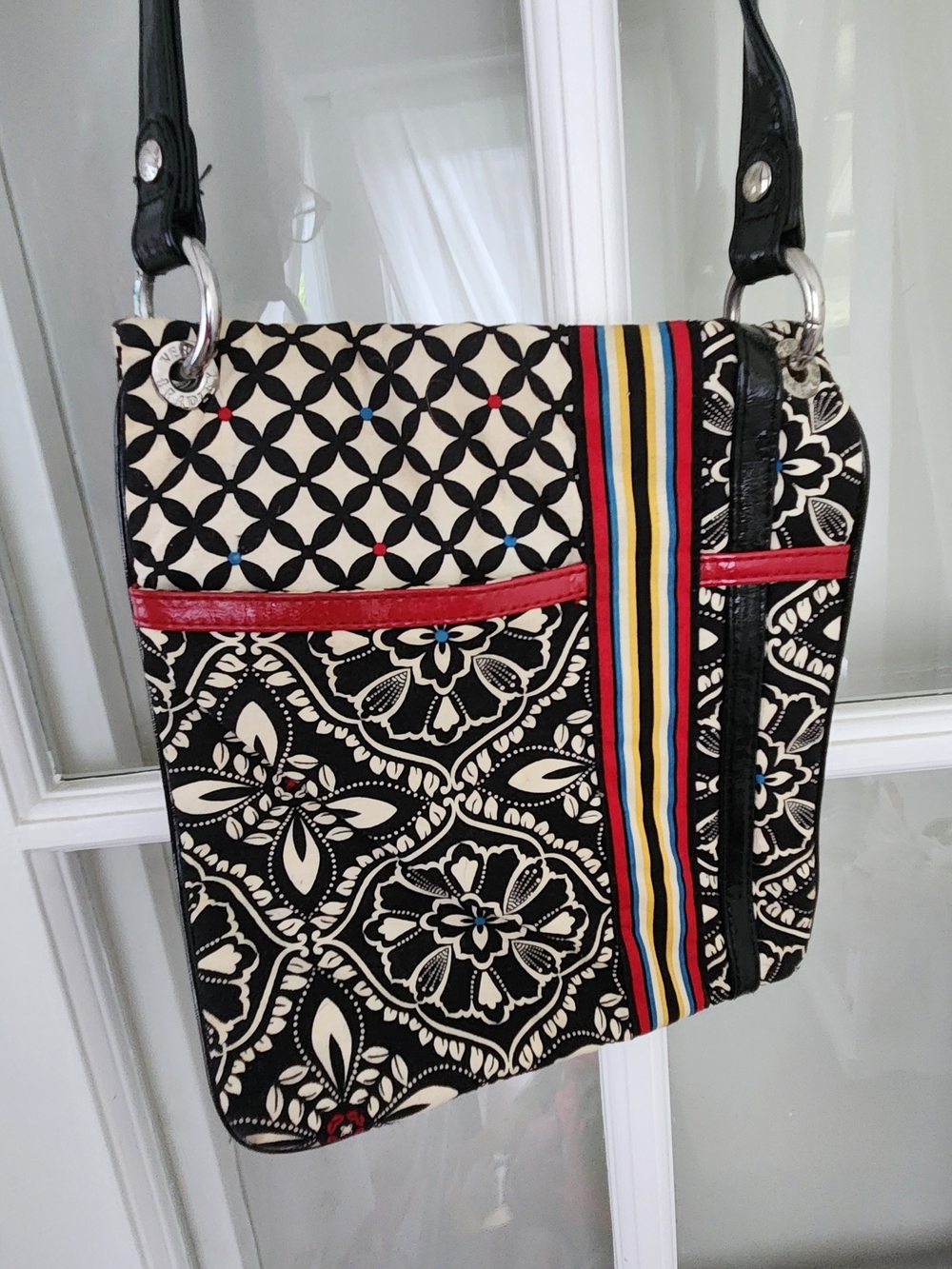 Vintage Vera Bradley Flipster Crossbody in Barcelona